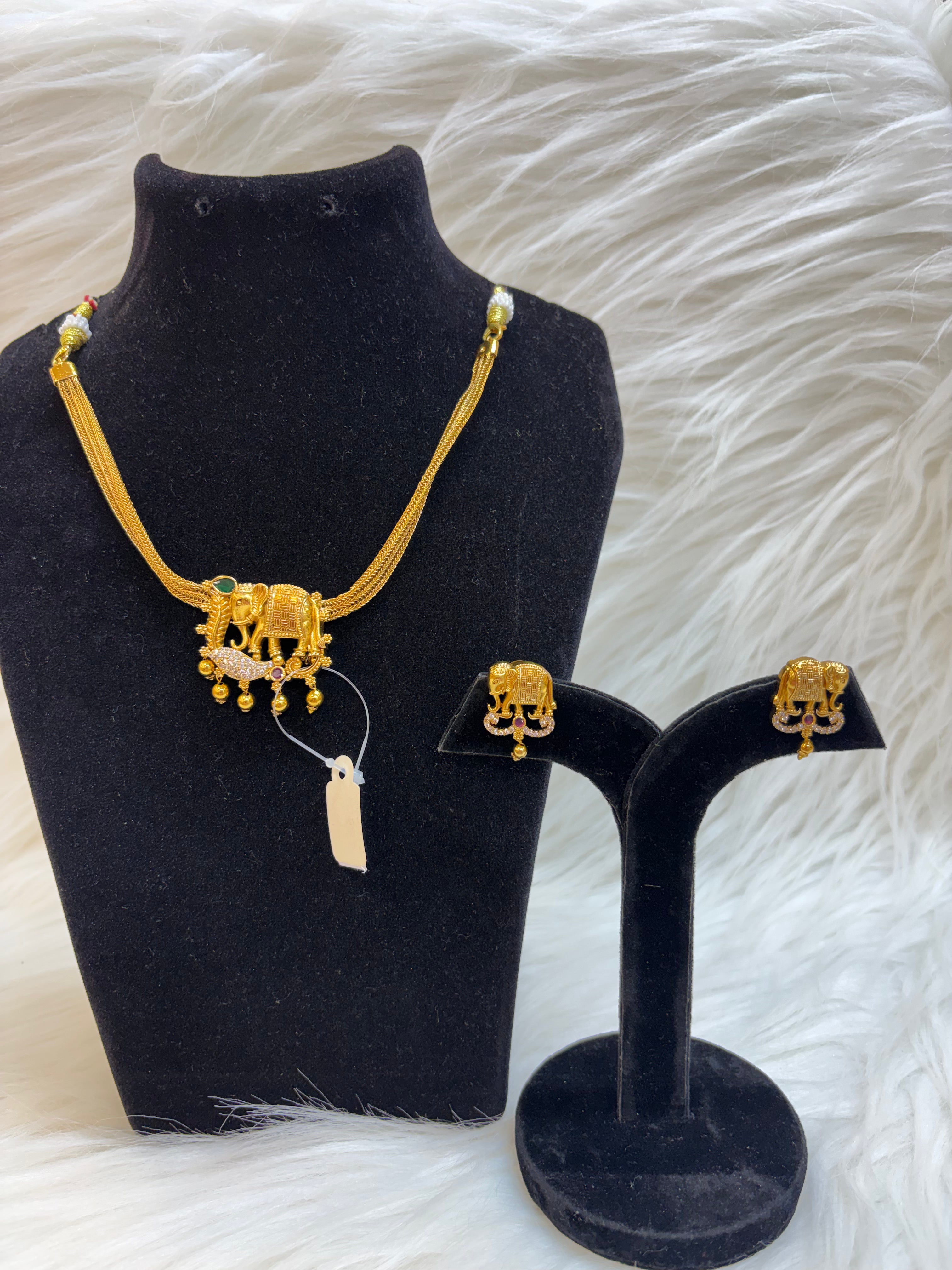 ANTIQUE GOLD ELEPHANT PENDANT THUSHI NECKLACE SET-TRADITIONAL MAHARASHTRIAN TBS-48
