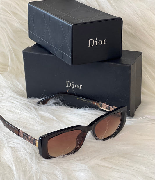 DIOR SUNGLASSES ( WITH BOX )