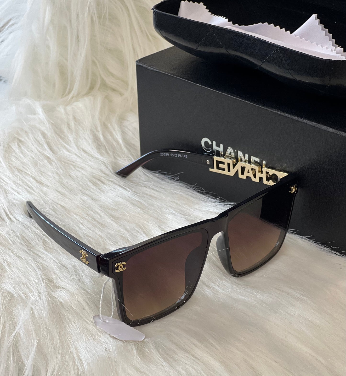CHANEL SUNGLASSES ( WITH BOX )