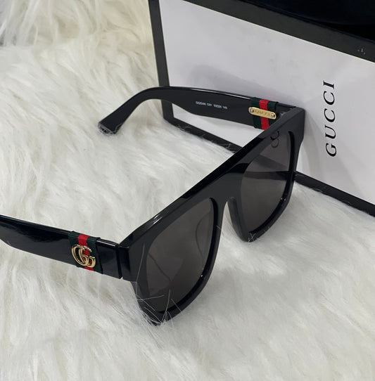 GUCCI SUNGLASSES ( WITH BOX )