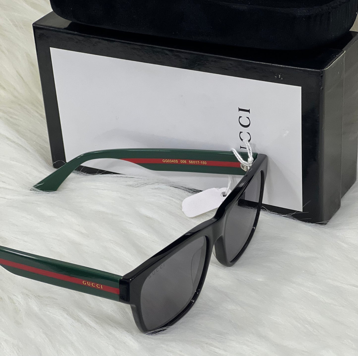 GUCCI SUNGLASSES ( WITH BOX )