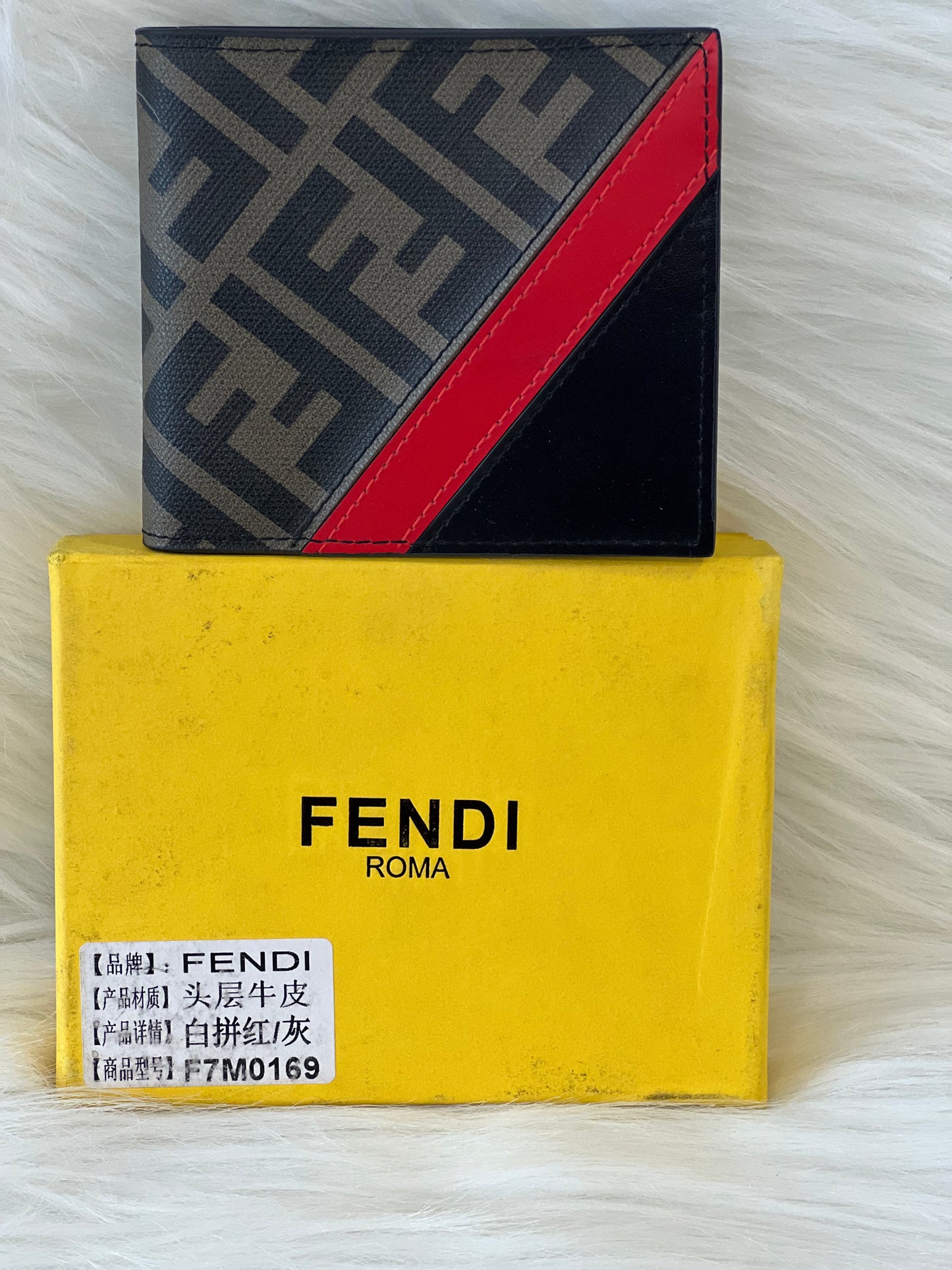 [Fendi] Diagonal Bi-Fold Men's Wallet
