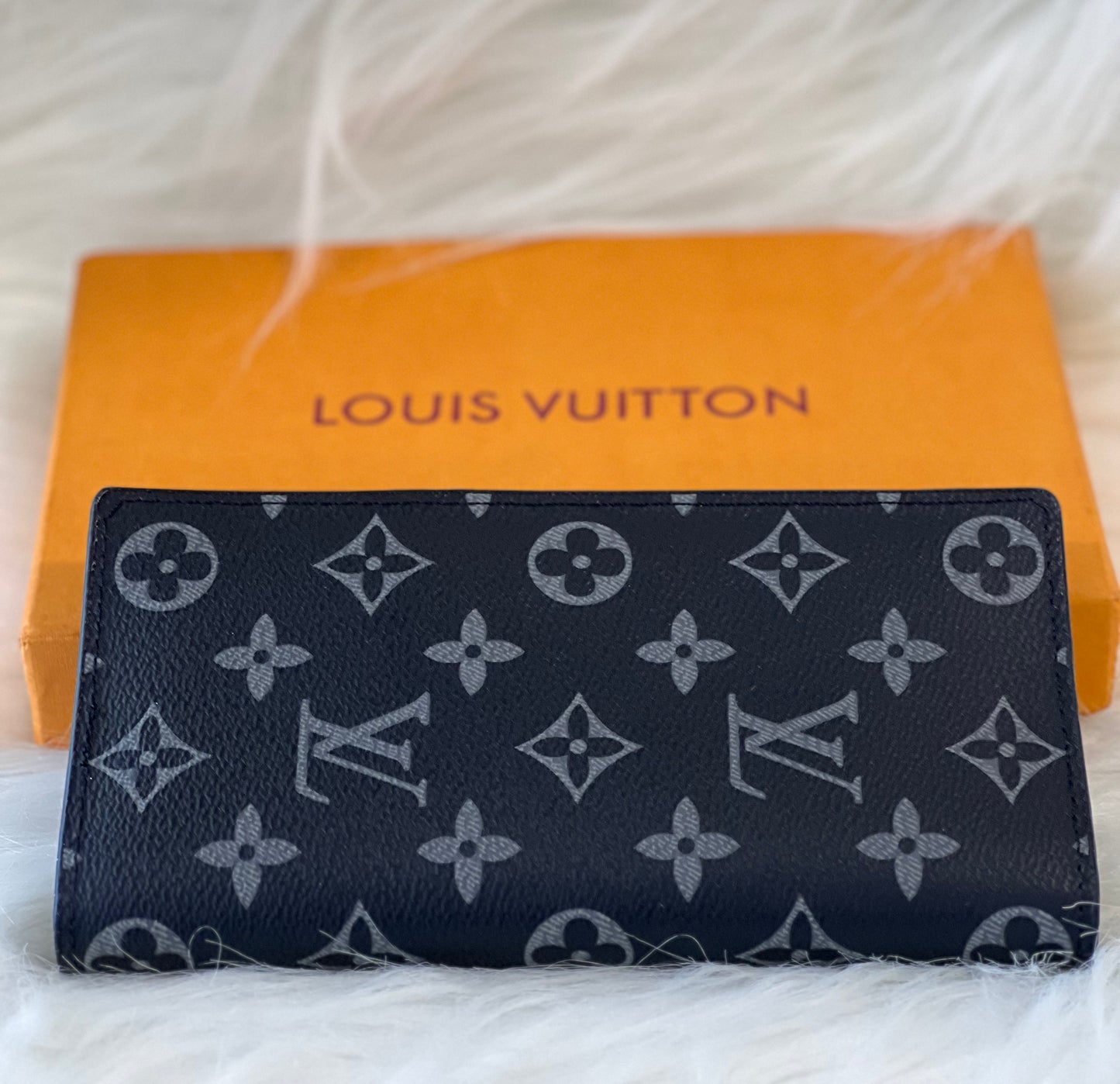 Stylish Louis Vuitton Wallet for Women ( With Box )