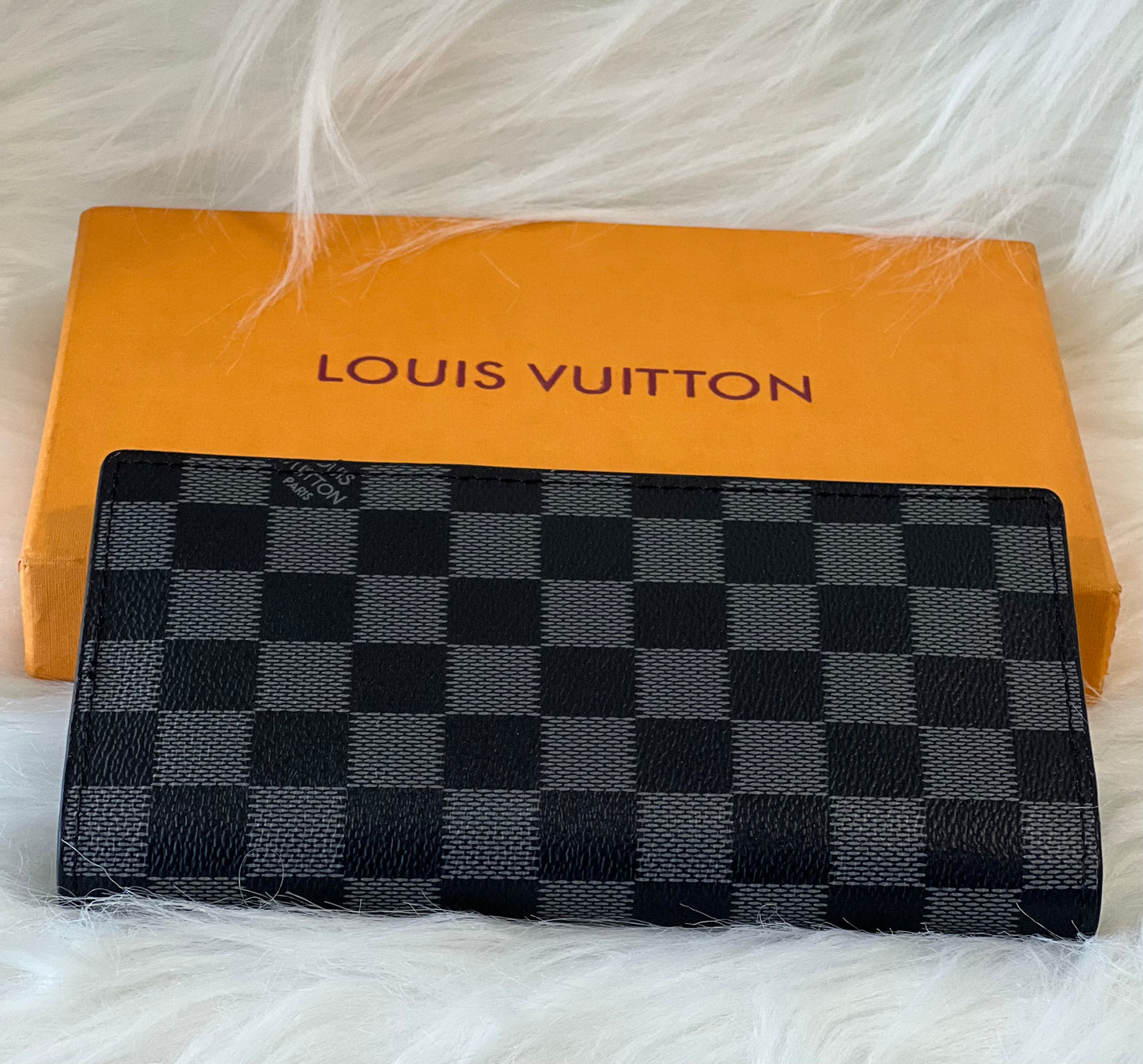 Stylish Louis Vuitton Wallet for Women ( With Box )