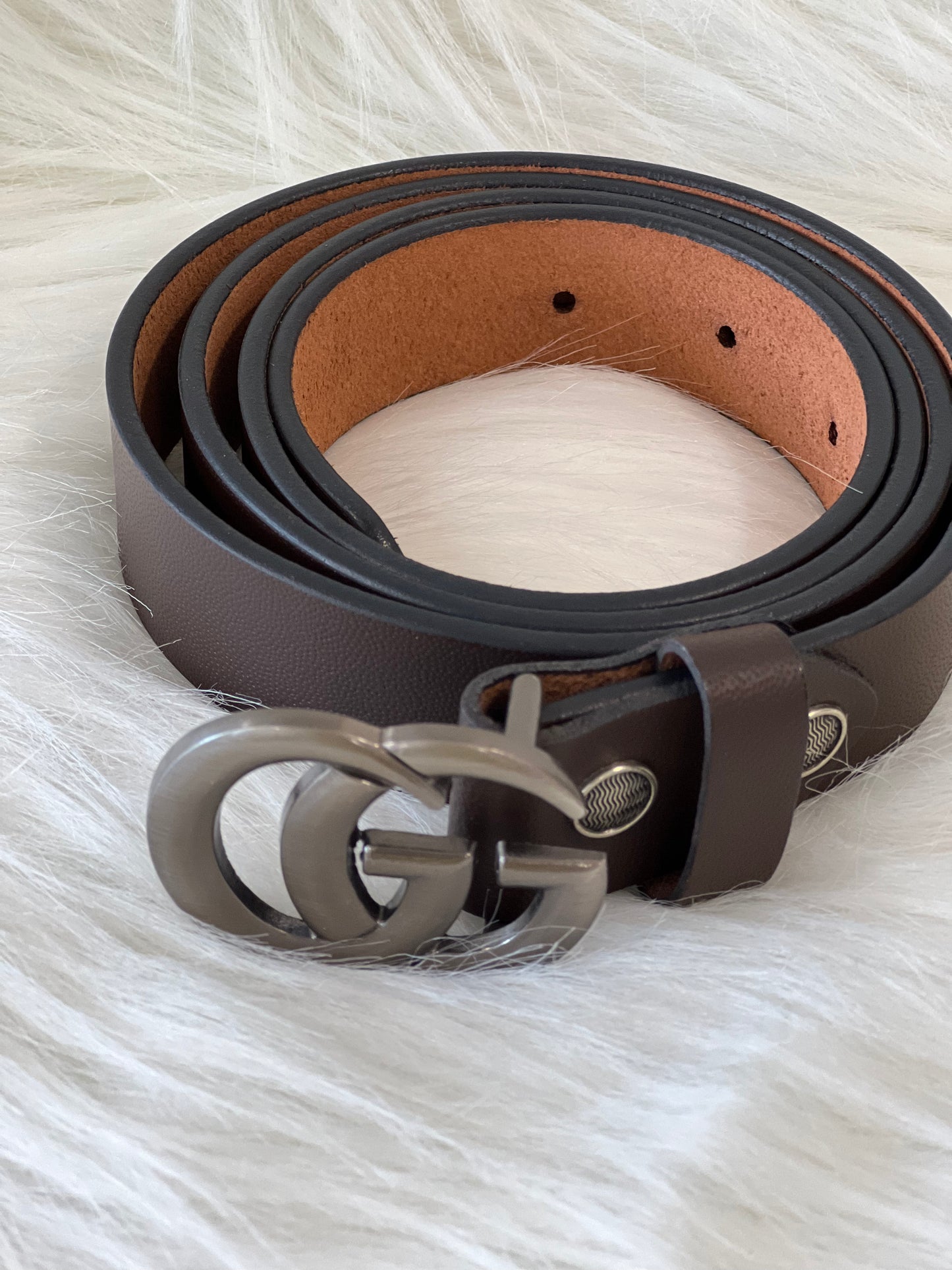 Gucci Grey Logo Buckle Belt