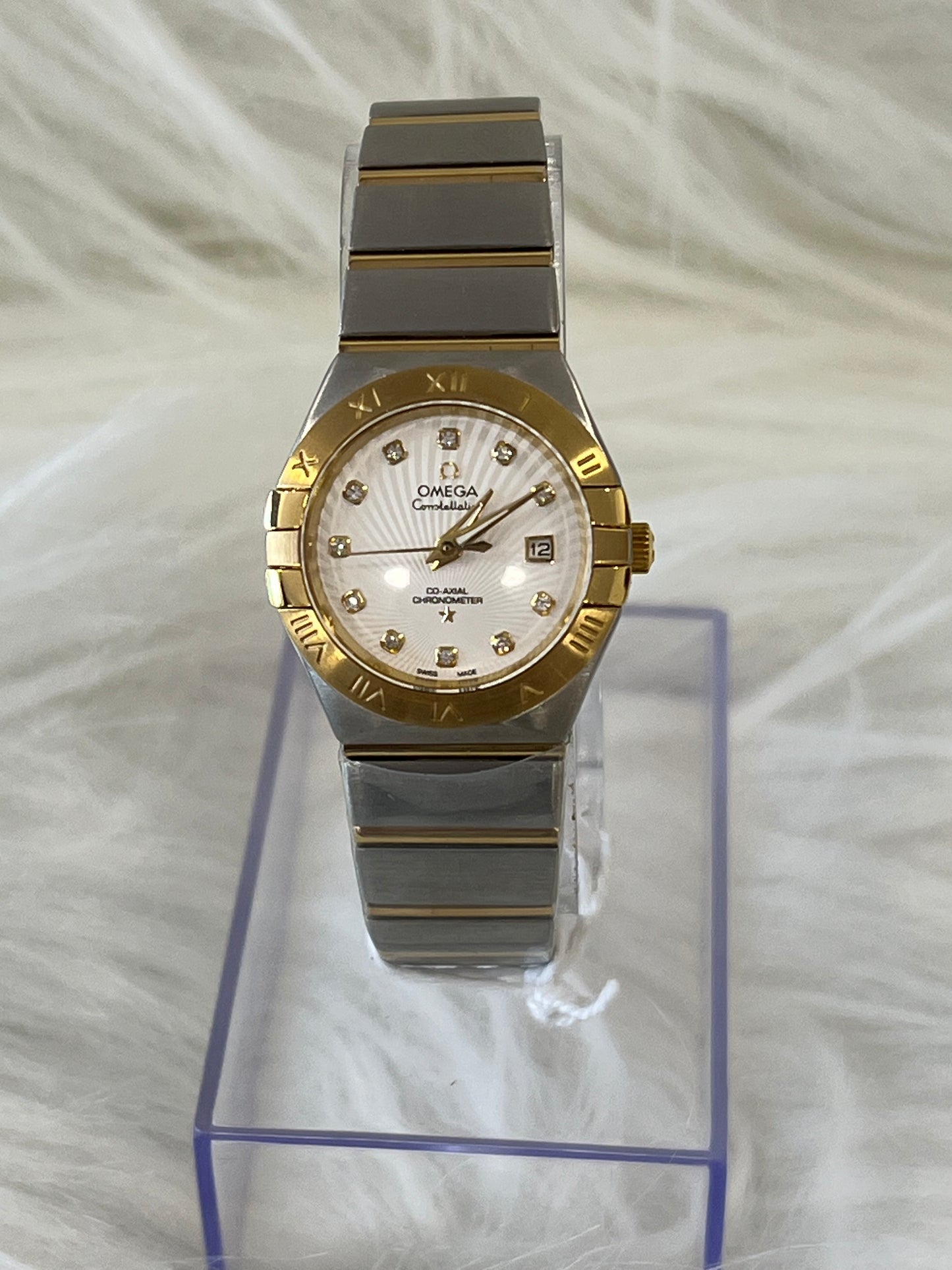 OMEGA  CONSTELLATION WATCH FOE WOMEN ( WITHOUT BOX )