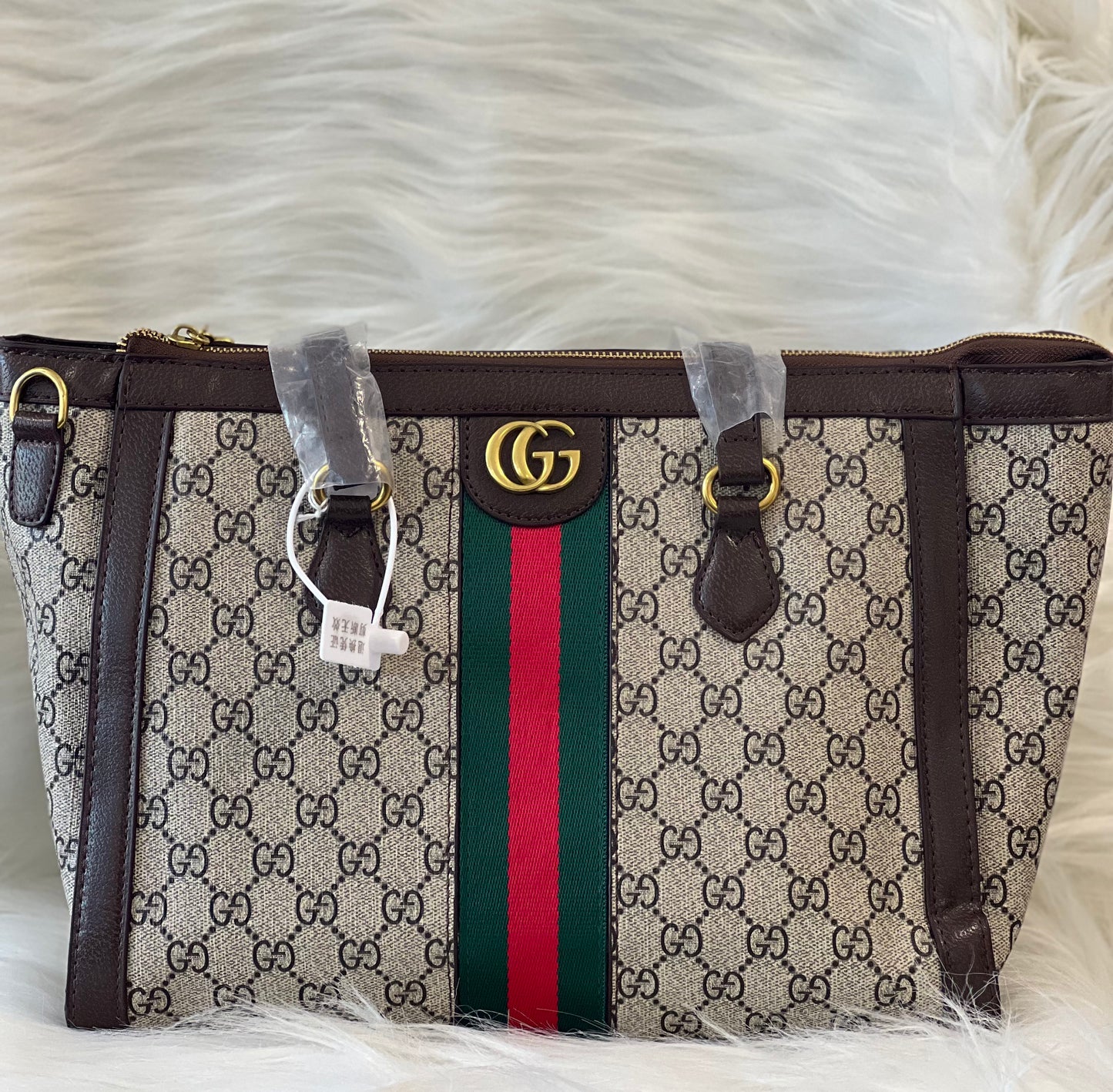 GUCCI ON THE GO SIGNATURE TOTE BAG SUPER PREMIUM