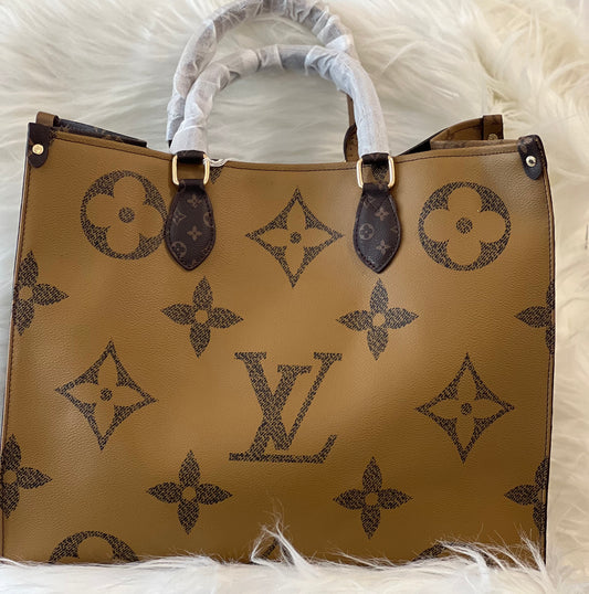 LOUIIS VUIITTON ON THE GO COFFEE-CAMEL TOTE BAG ( WITHOUT BOX )