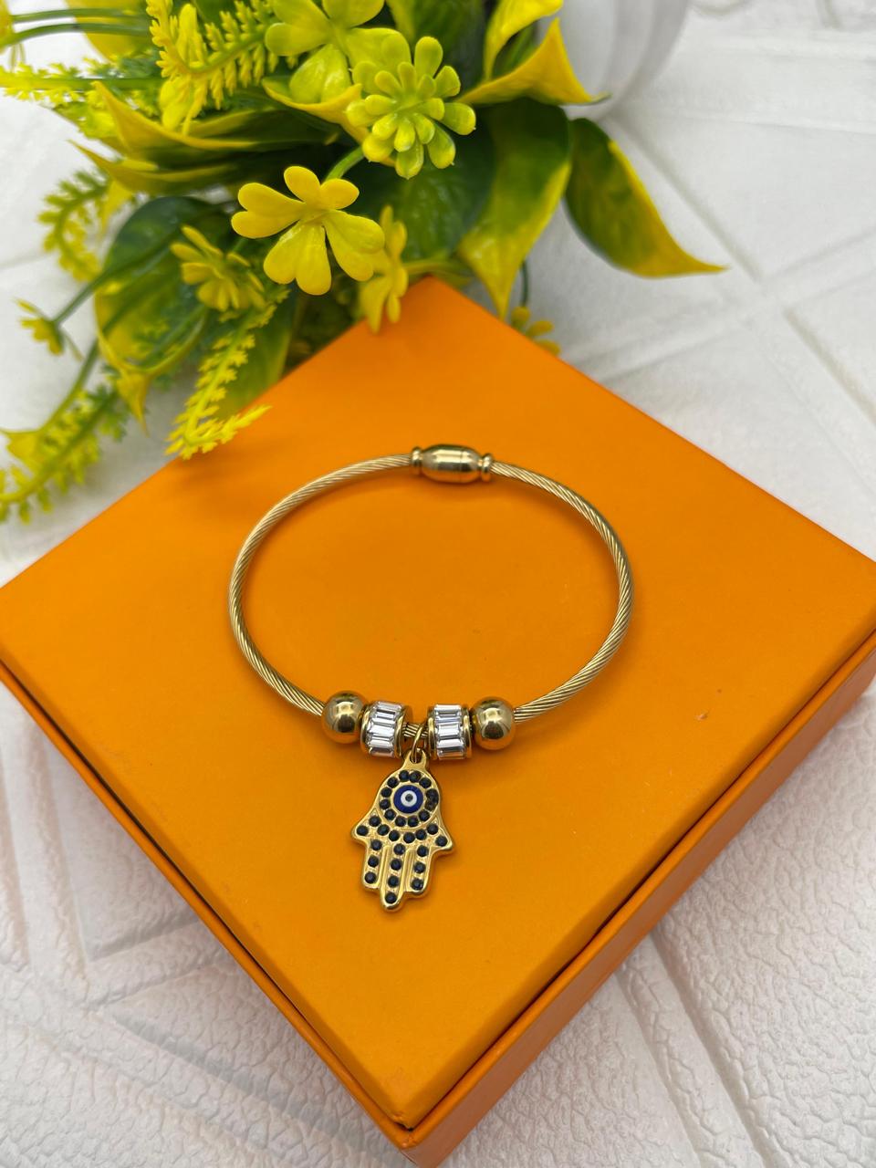 JTBS Anti-tarnish stainless steel evil eye bracelet