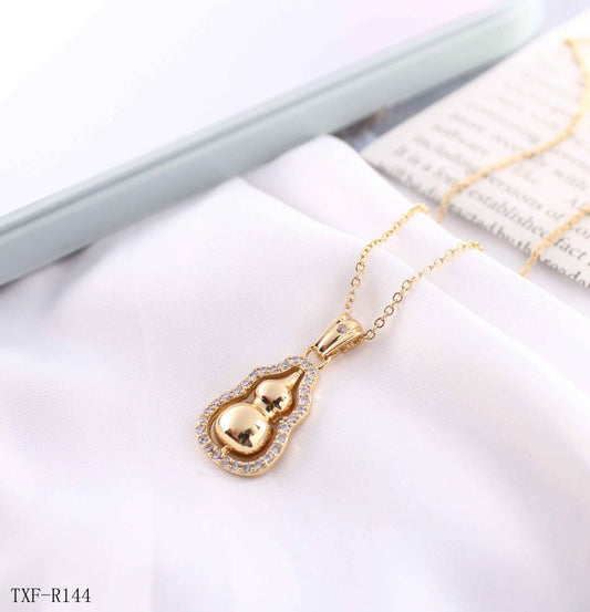 JTBS Gold plated kalash shape pendant with chain