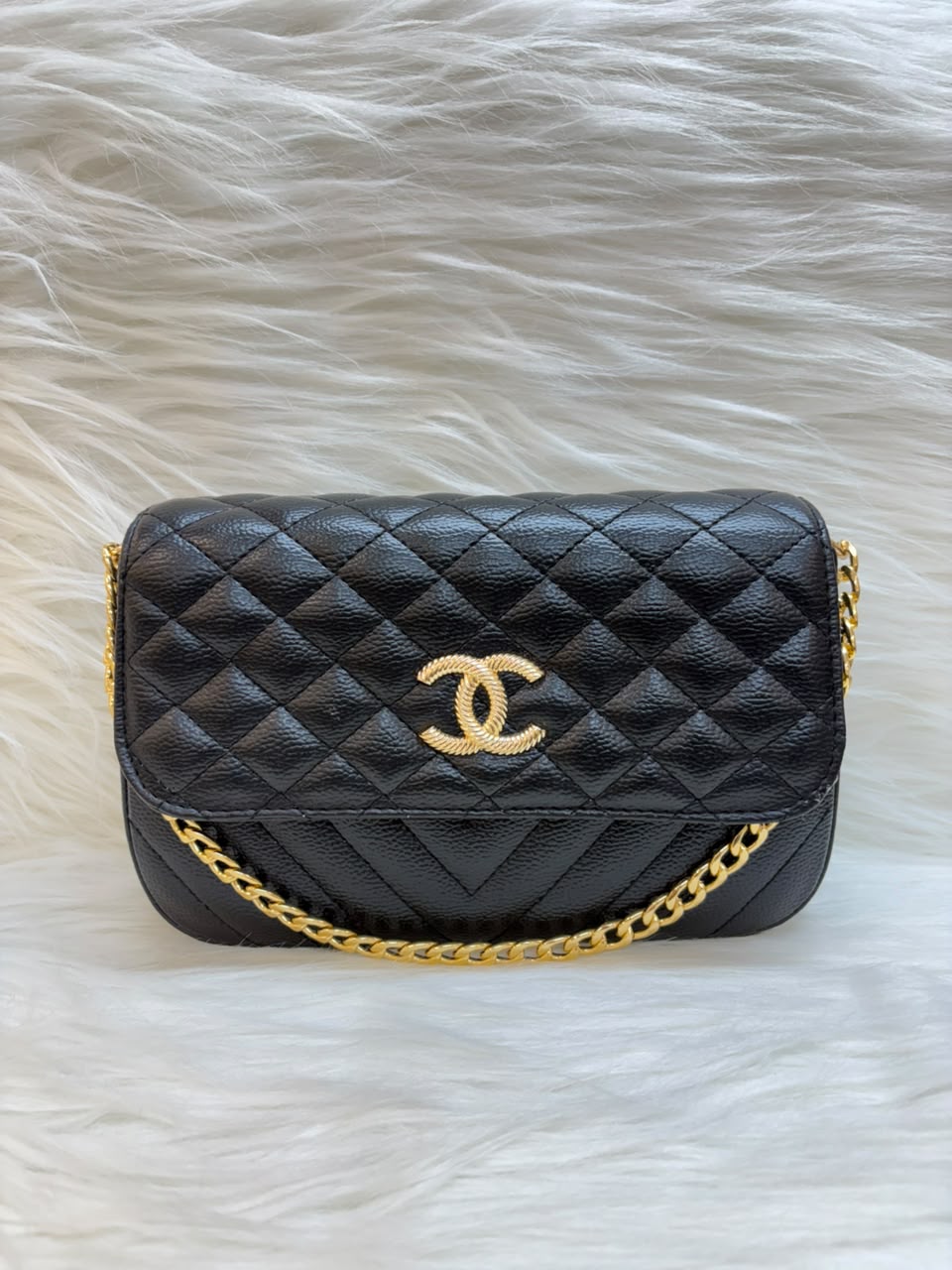 C Diamond Quilted Sling Bag – Classic Black | TBS-010