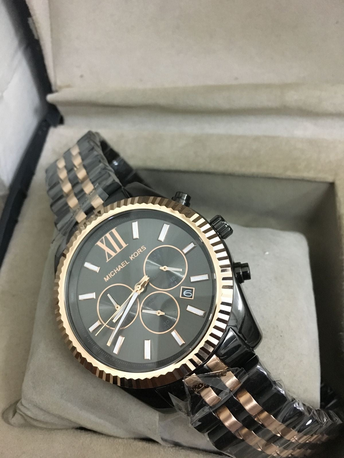 Michael Kors watch Men's Stainless Steel Watch ( without Box )