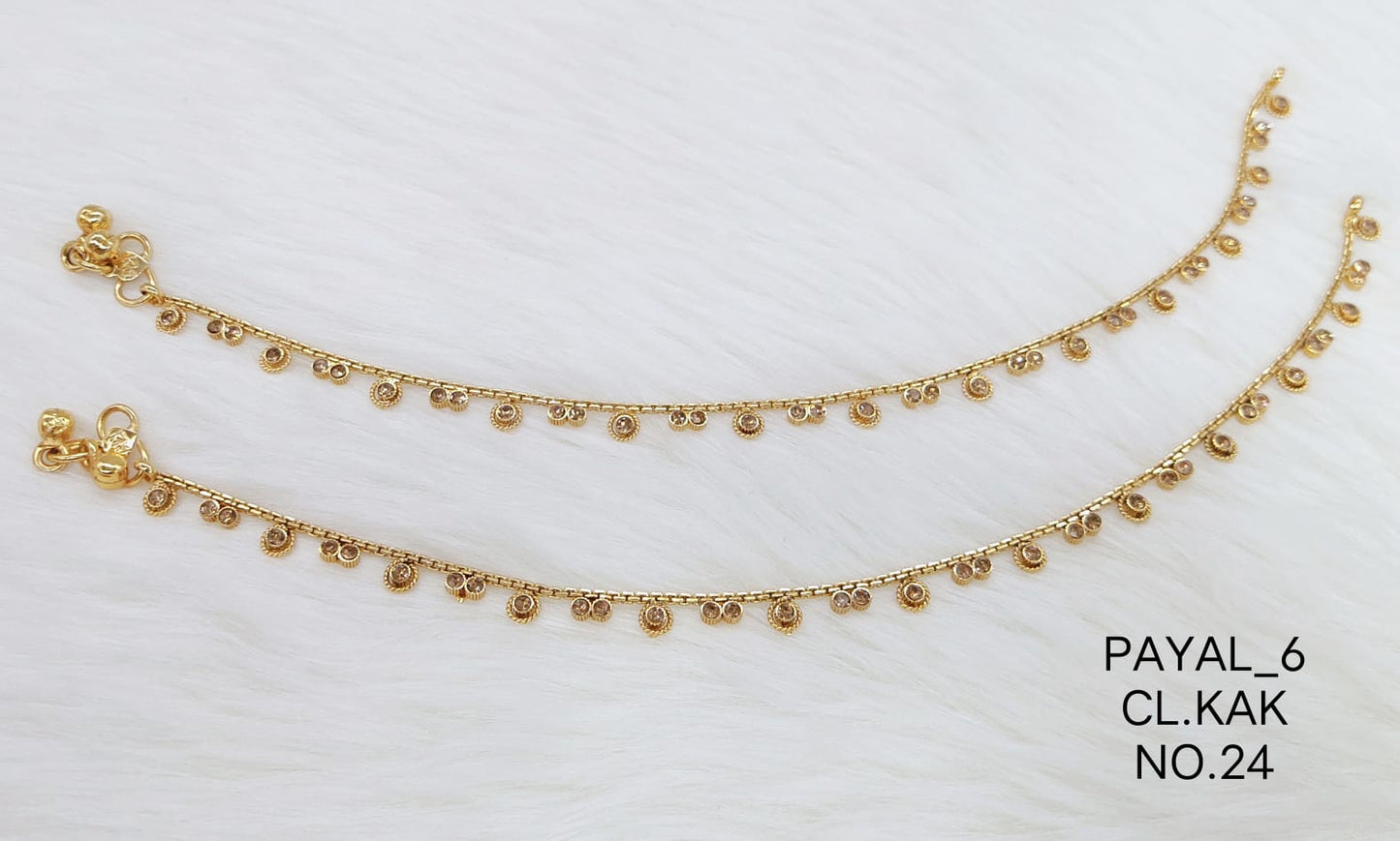 JTBS Designer Payal With Kundan And Chain